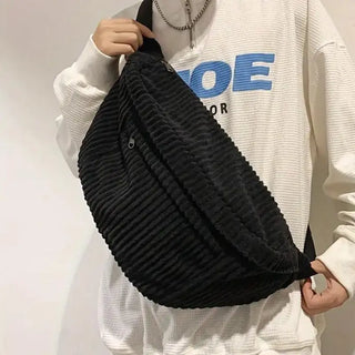 Grand sac banane noir en velours côtelé de taille XXL