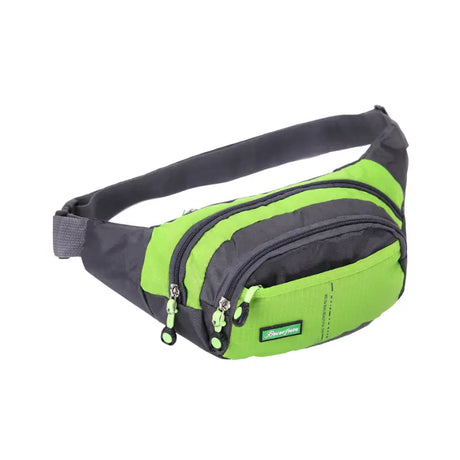 Un sac banane grande capacité pour le voyage ou le sport de couleur vert sur un fond blanc uni __switch:Vert