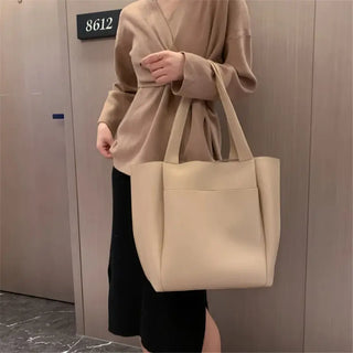 Grand sac à main beige en cuir pour femme pour les cours