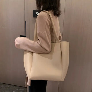 Grand sac à main beige en cuir pour femme pour les cours