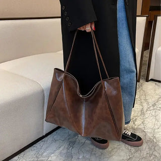 Grand sac à main tendance en cuir marron pour les cours pour femme