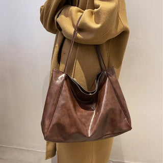 Grand sac à main tendance en cuir marron pour les cours pour femme