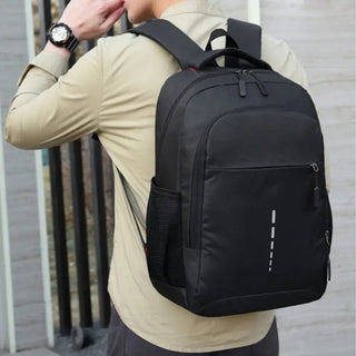 Sac à dos noir tendance pour homme